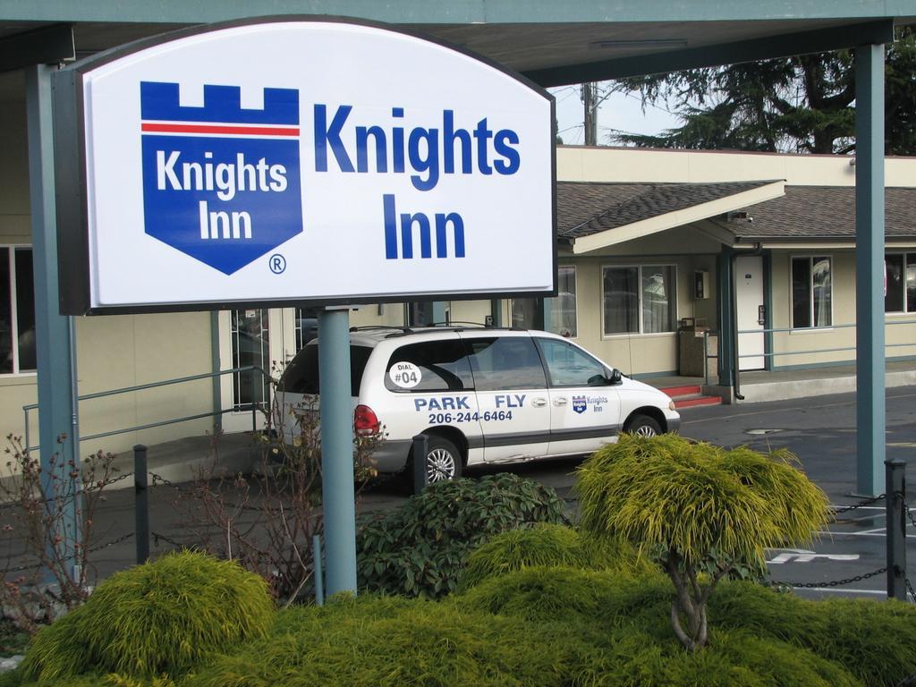 Knights Inn & Suites Seatac Airport Tukwila Buitenkant foto